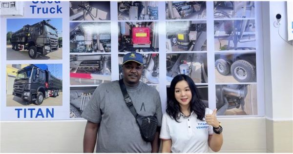 Cliente de Tanzania compra un remolque de plataforma baja de 80 toneladas de TITAN VEHICLE
