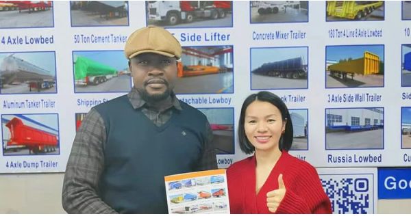 Los clientes de Guam visitaron Titan Vehicle y compraron un remolque de plataforma de 40 pies