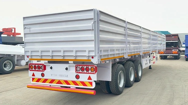 Remolque de transporte de granos con laterales abatibles en venta en Zambia