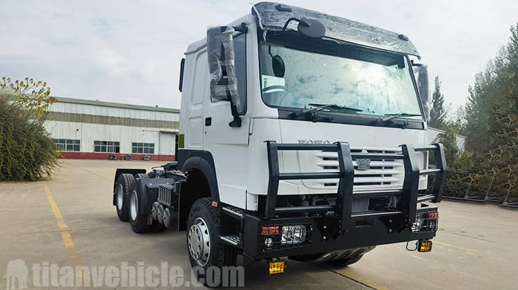 Camión tractor Howo 6x4 usado en venta en Tanzania