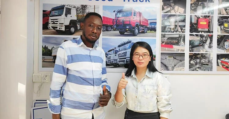 Semirremolque de plataforma baja de 3 ejes en venta en Burkina Faso