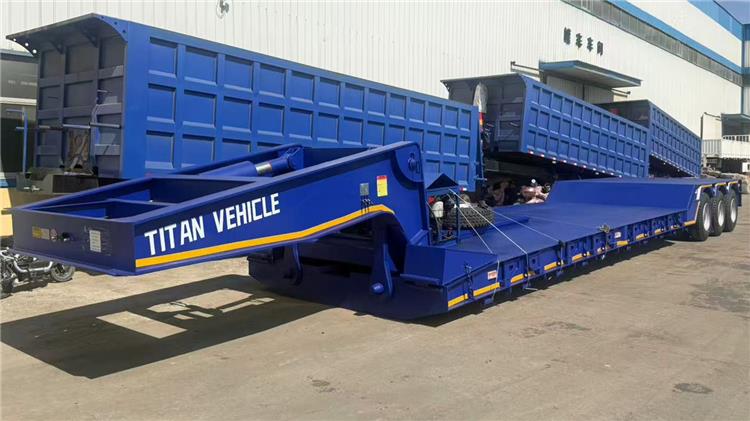 Remolque Lowboy de 3 ejes y 80 toneladas en venta en Lagos, Nigeria