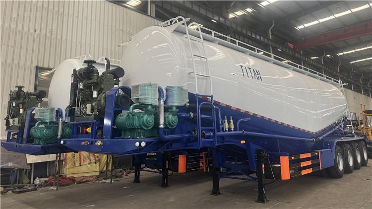 Remolque cisterna de cemento de 4 ejes y 50 m&sup3; en venta en Sierra Leona