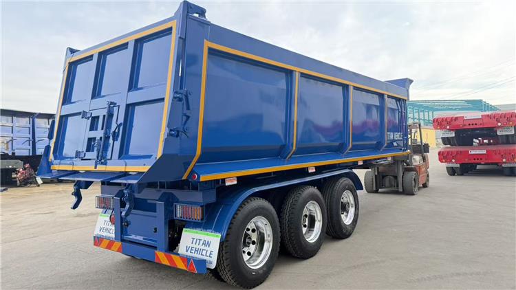 Semirremolque basculante de 3 ejes y 60 toneladas en venta en Camer&uacute;n