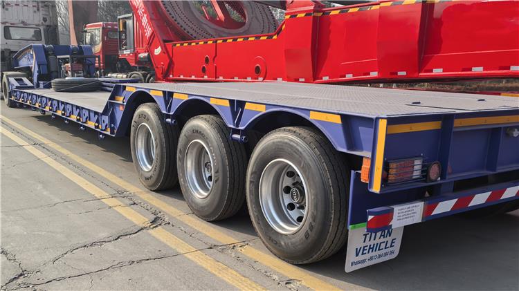 Remolque Lowboy de 80 toneladas en venta en Nigeria