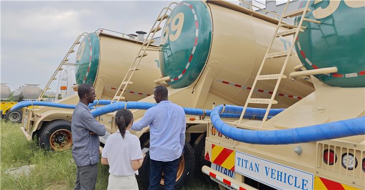 Remolques cisterna de cemento de 4 ejes en venta en Zimbabue