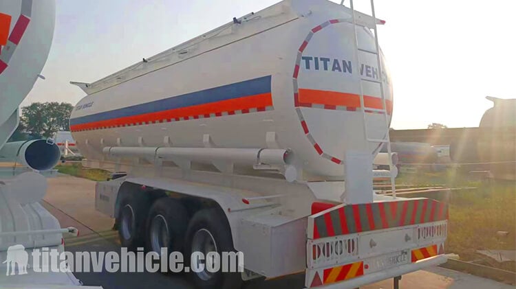 Petrolero cisterna de ácido sulfúrico de 30 cbm a la venta en Turkmenistán