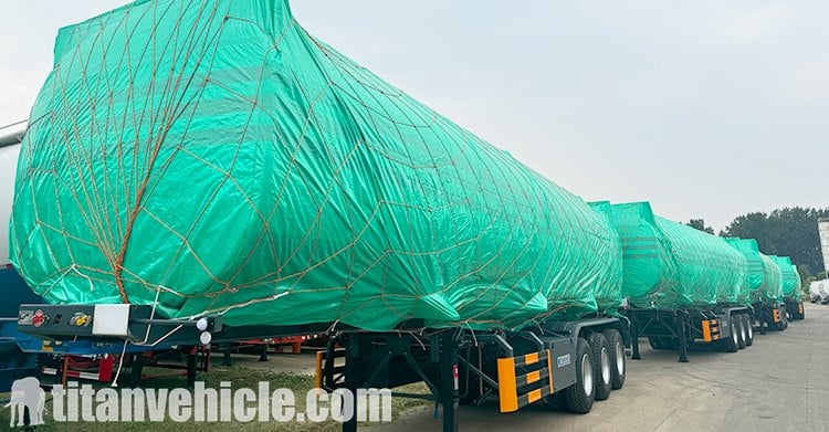 Remolque cisterna de combustible de 3 ejes en venta en la República Democrática del Congo