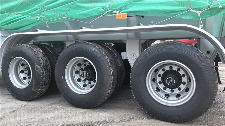 Remolque cisterna de combustible de 3 ejes y 40.000 litros en venta en Namibia