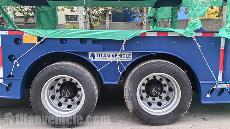 Remolque para transporte de veh&iacute;culos de 2 ejes en venta en Tanzania