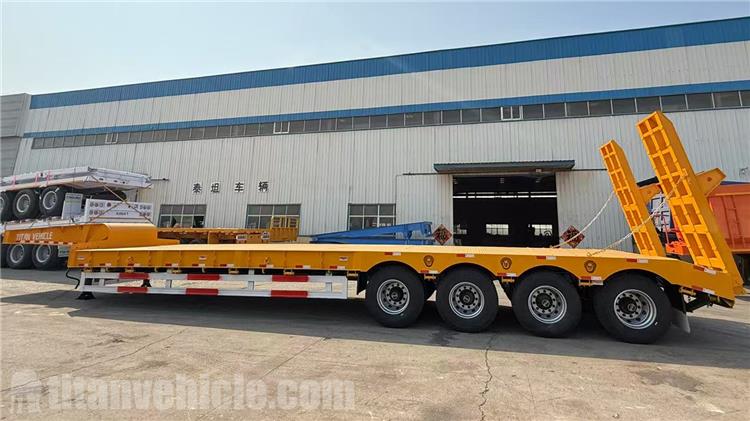 Remolque de plataforma baja de 4 ejes y 100 toneladas en venta en Guyana