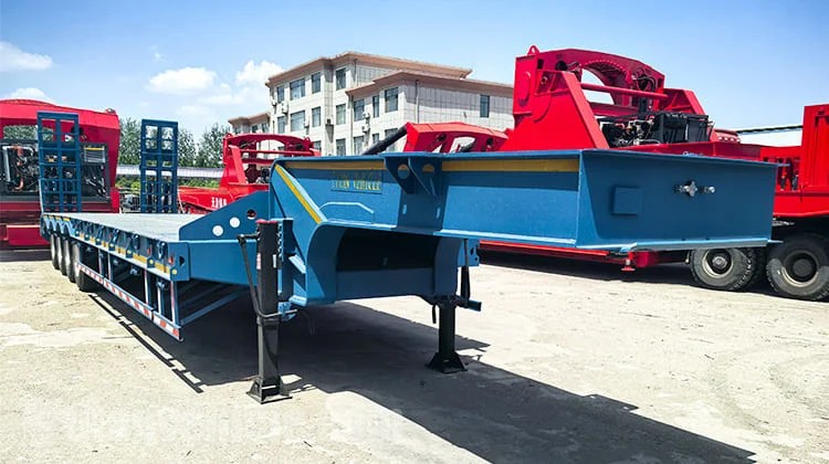 Remolque de plataforma baja extensible de 4 ejes en venta en Guyana