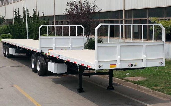 Semirremolque con plataforma portacontenedor en tándem 