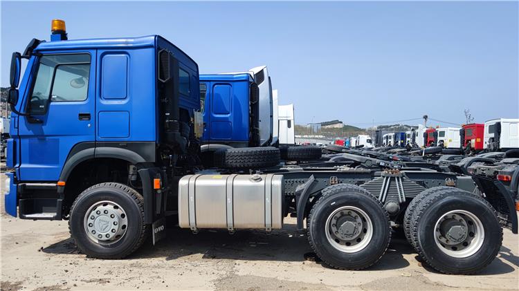 Camión tractor HOWO 400HP a la venta en Paraguay