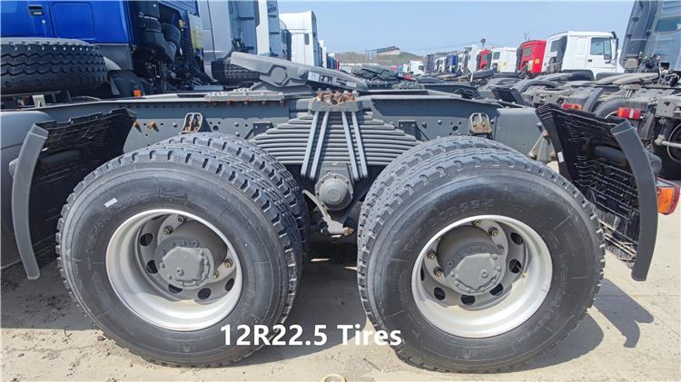 Camión tractor HOWO 400HP a la venta en Paraguay