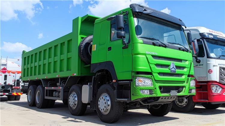 Camión volquete HOWO 400 HP en venta en Guatemala