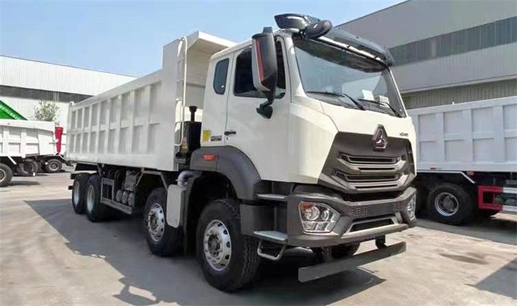 Camión volquete HOHAN 8x4 a la venta