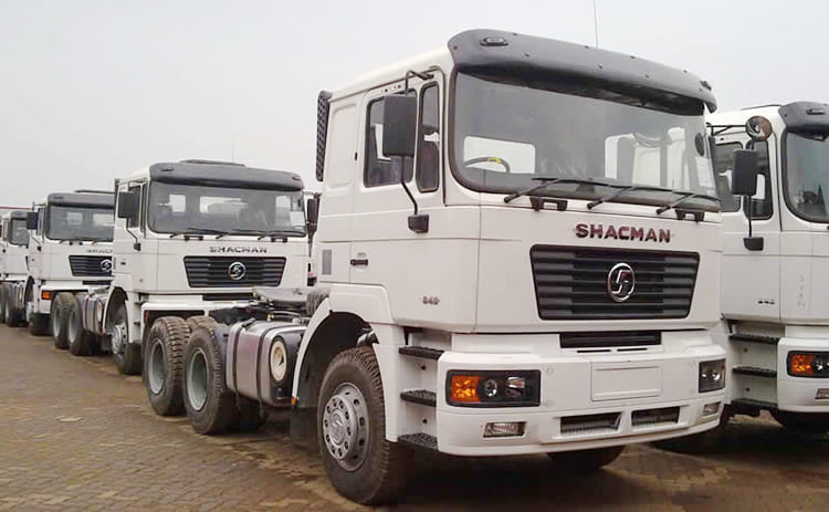 Camión tractor Shacman F2000 a la venta