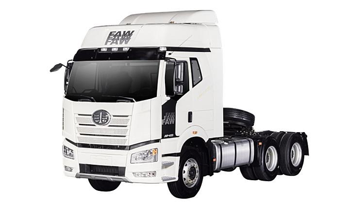 Camión tractor FAW J6P 420HP a la venta