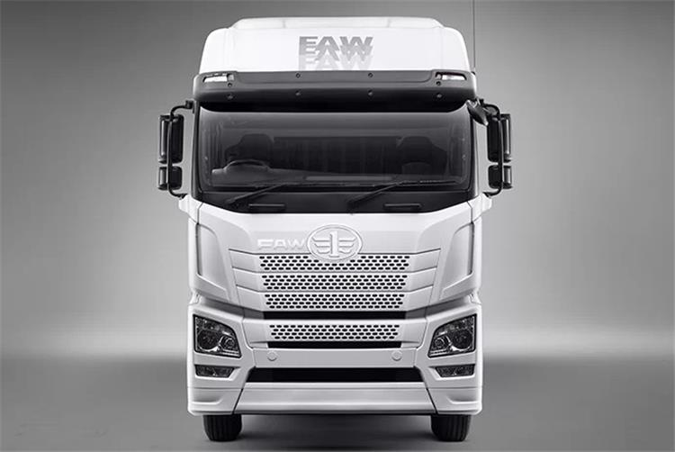 Camión tractor FAW JH6 a la venta
