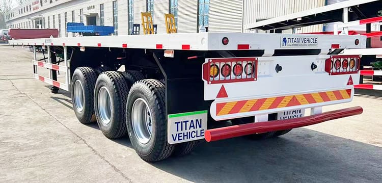 Remolque de plataforma plana de tres ejes de 40 pies a la venta cerca de mí en MéxicoRemolque de plataforma plana de tres ejes de 40 pies a la venta cerca de mí en México