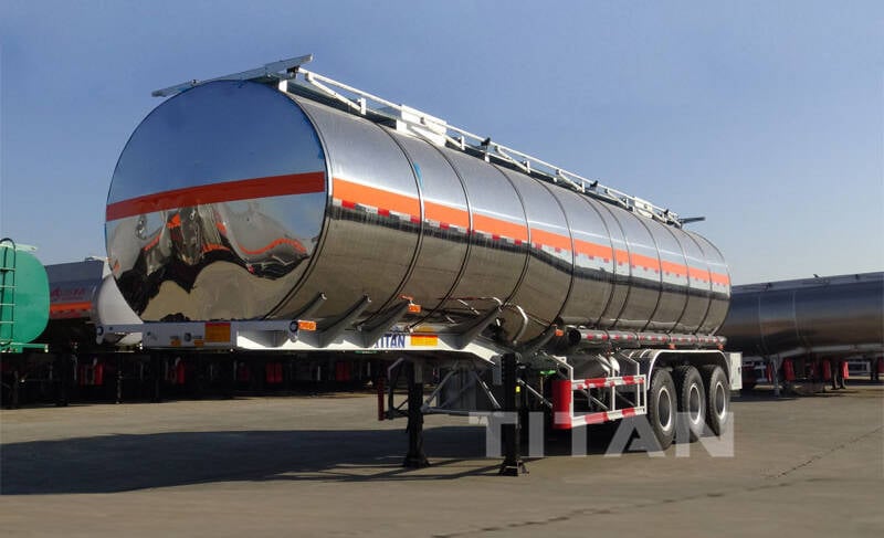 Cisterna de acero inoxidable de 3 ejes a la venta