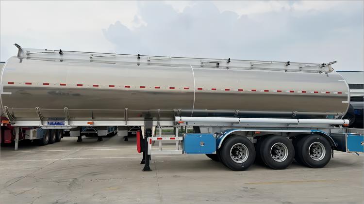 Petroleros de aluminio a la venta | Remolque cisterna diésel en venta | Precio del camión cisterna diésel | Remolque de combustible diésel