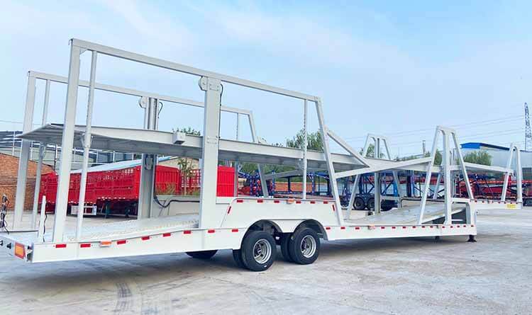 Remolque para 8 vehículos en venta en México