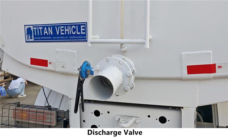 Camiones cisterna de combustible Howo 6x4 usados