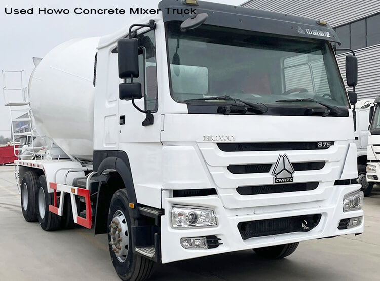 Camión mezclador Howo 6x4 usado en venta