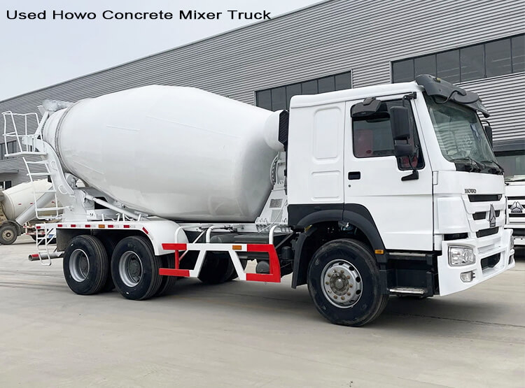 Camión mezclador Howo 6x4 usado en venta